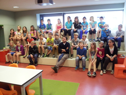 Besuch der Mediothek