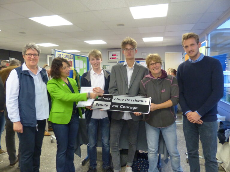 \“Schule ohne Rassismus – Schule mit Courage\“