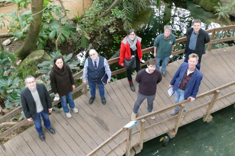 <strong>Zoo Krefeld geht Bildungspartnerschaft mit drei weiterführenden Schulen ein</strong>