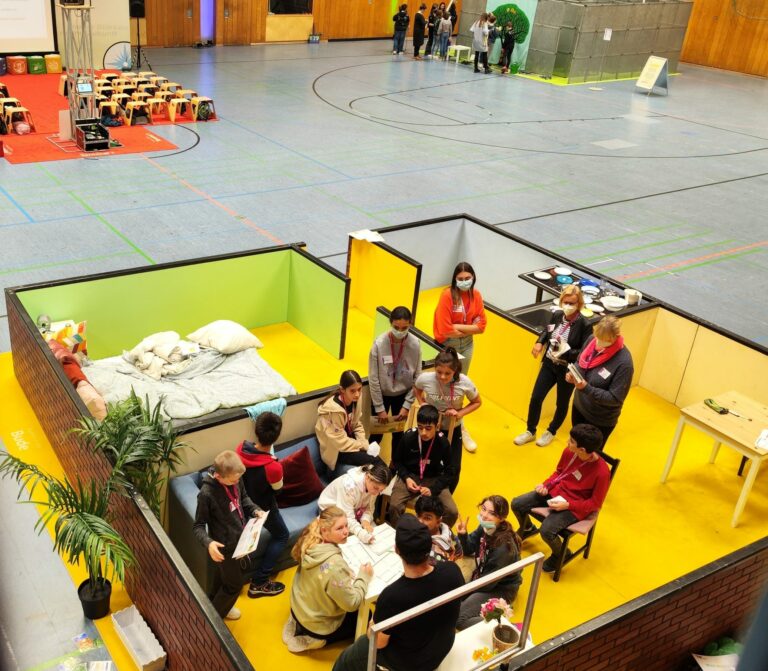 Stärken erkennen im Erlebnisparcours-Projekt \“Komm auf Tour\“