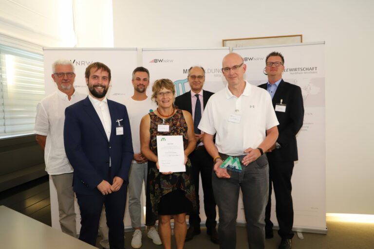 Gesamtschule Uerdingen wird MINT-Schule NRW