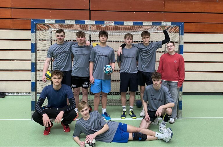 Erfolgreicher Auftritt unserer Handballmannschaft der Wettkampfklasse 1 bei der Stadtmeisterschaft