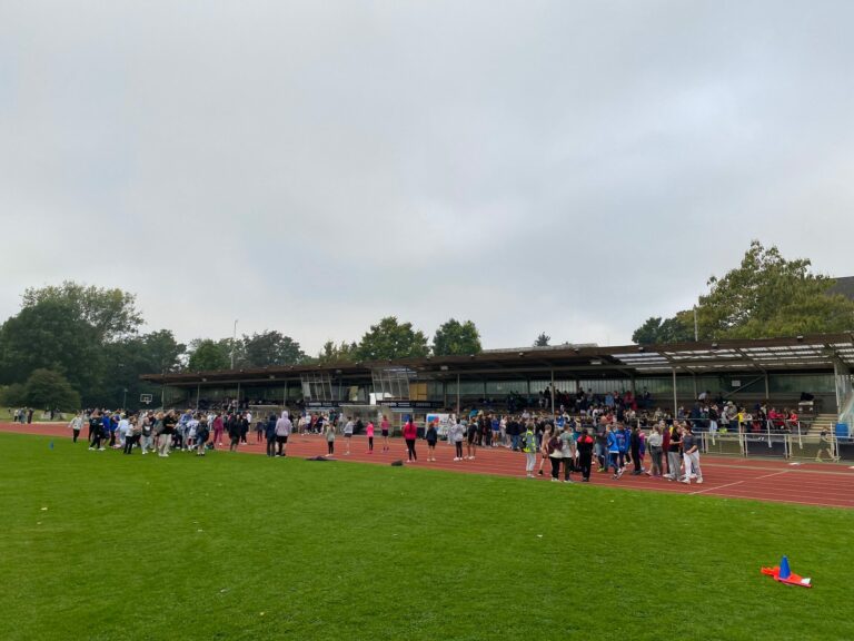 9. Bundesjugendspiele an der Gesamtschule Uerdingen￼