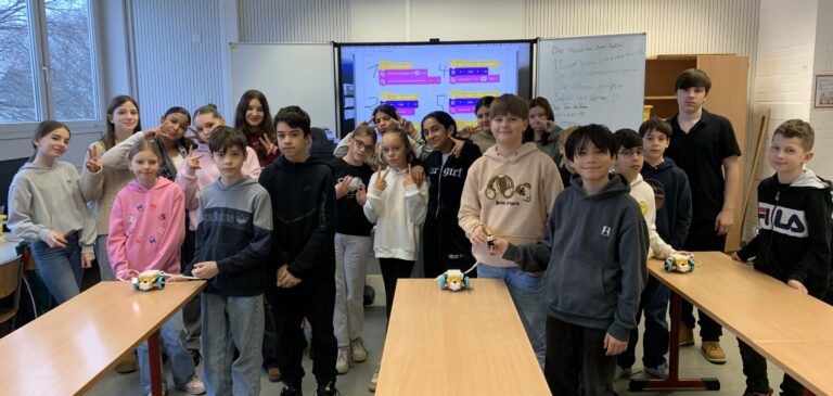 Lego-Roboter im Informatikunterricht: Ein spannendes Projekt und ein aufregendes Rennen