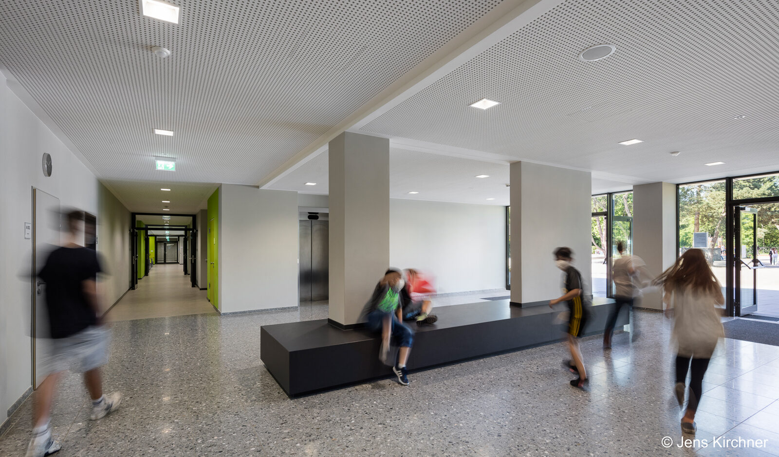 114_jk100621 mit Copyright