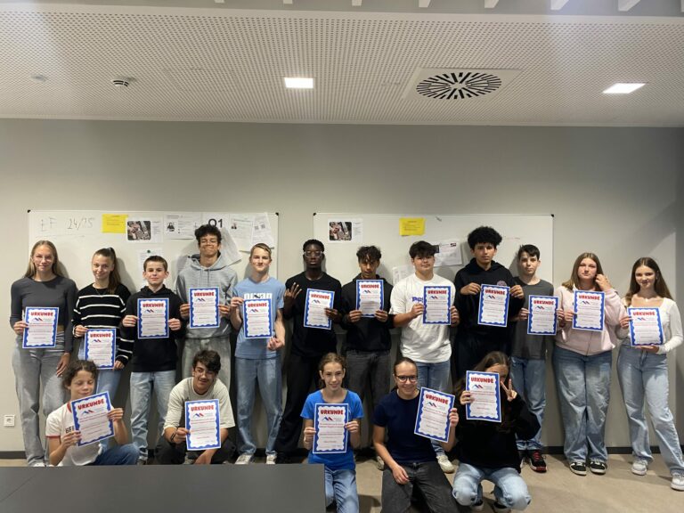 Ehrungen und Helferfrühstück zum Schuljahresende
